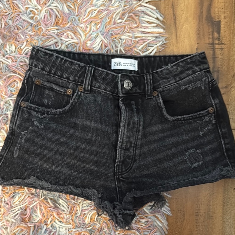 Zara Black Jean Shorts Distressed Cut-Off Style